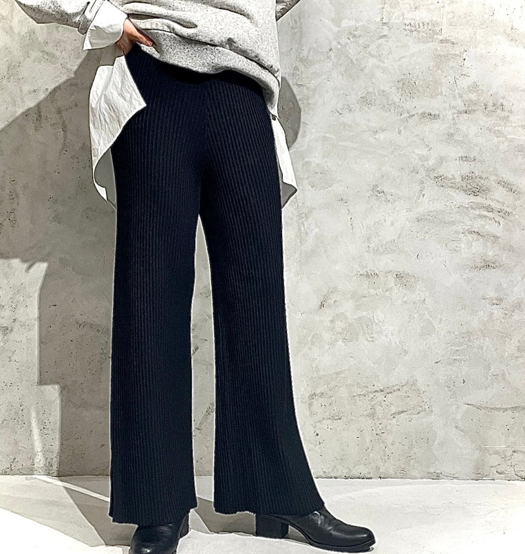 ニットアップパンツ1