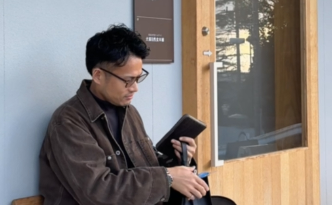 動画サムネイル